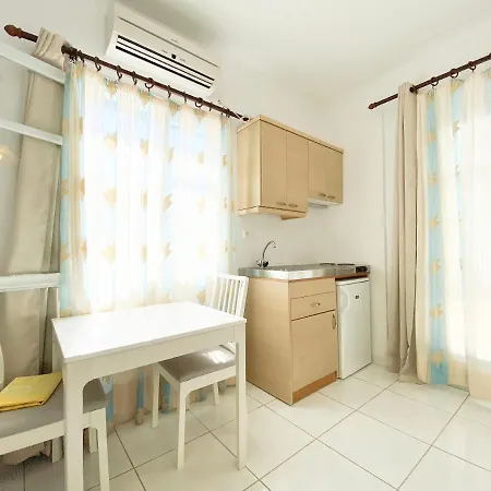Apartmán Dina Naxos *
