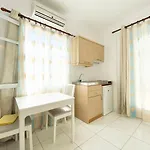 Apartman Dina Naxos *