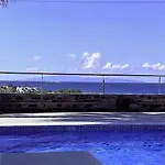Dina Naxos