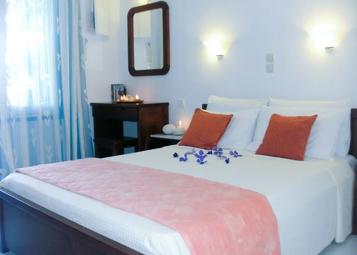 Dina Naxos Ájosz Prokópiosz